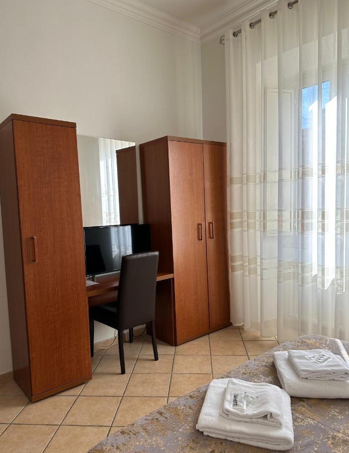 Karina Suite Rome Bagian luar foto