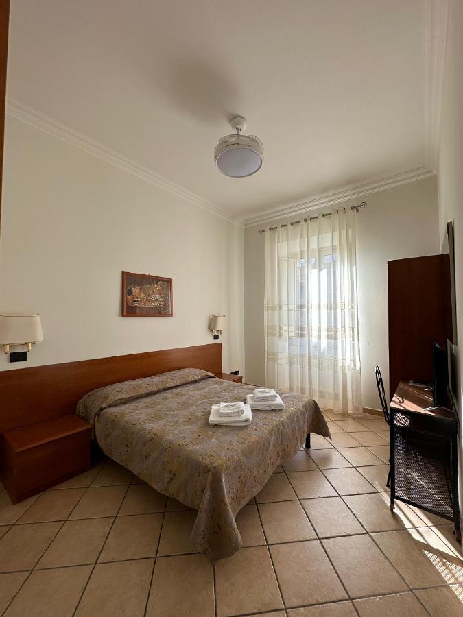Karina Suite Rome Bagian luar foto
