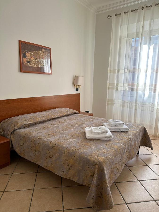 Karina Suite Rome Bagian luar foto